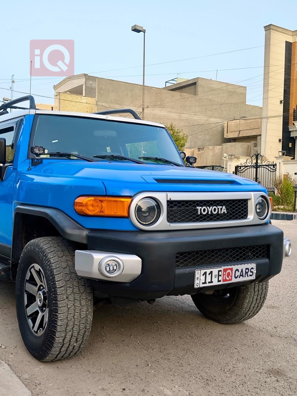 تويوتا إف جي كروزر